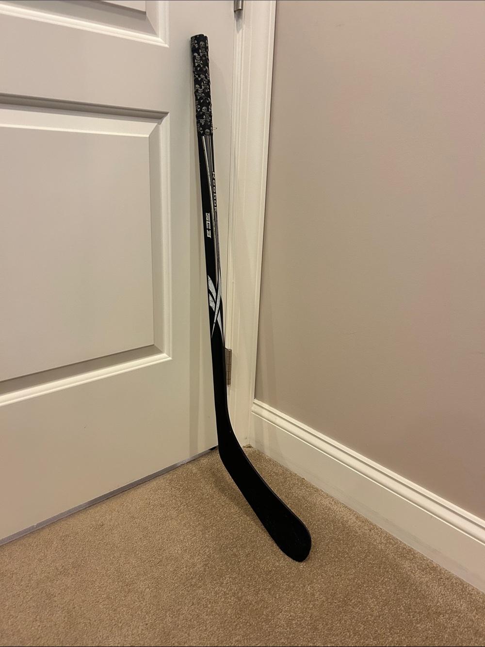Reebok Sickick III (SC3) Crosby hockey stick 39”